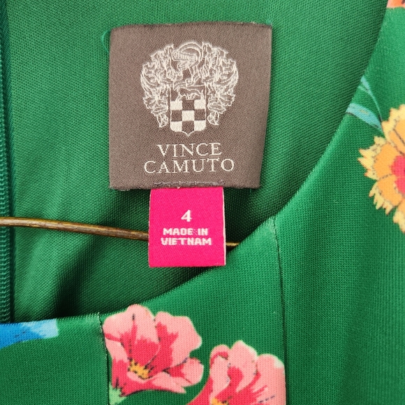 Vince Camuto - Picture 2 of 5